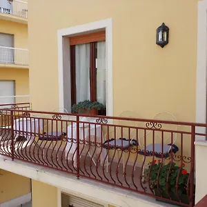 https://candidas-house.hotelsalgherosardinia.com