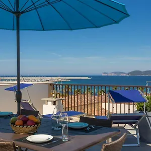 https://fiore-penthouse.hotelsalgherosardinia.com